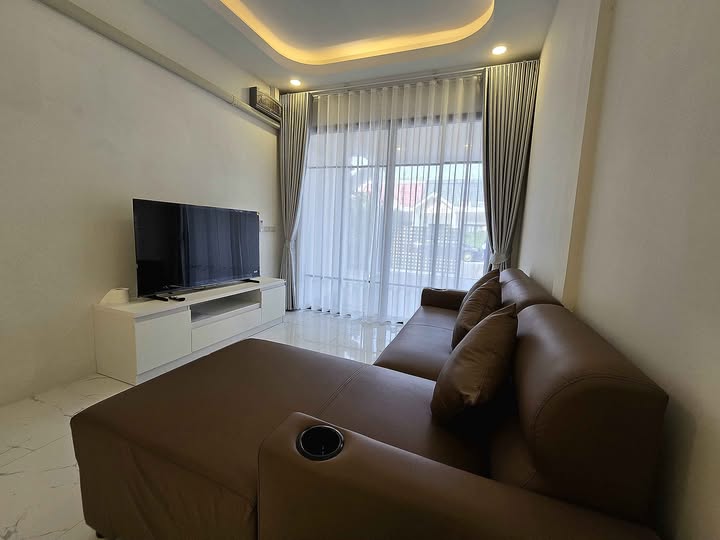 for rent near Robinson Lifestyle Chalong & Oak Meodow School