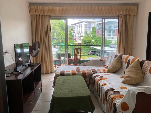 FOR RENT FROM 1ST AUGUST Located within walking distance to: - kamala beach (<5min) - walkin street/restaurants/shops/7-11 (2min) - big C