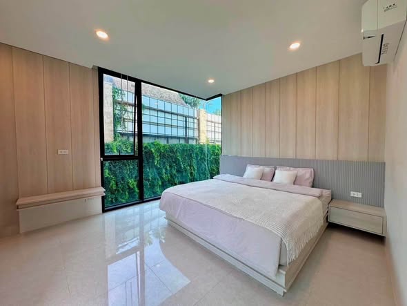 for Rent | Viva Patong, Phuket Rental Price • 25,000 THB/month (1-year contract) • 28,000 THB/month (6-month contract) Location: Viva Pato