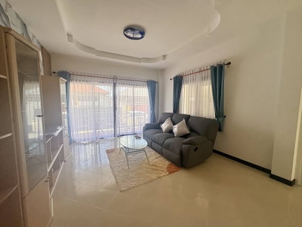 for rent next from Blue Tree, Cheong Thale Newly renovated and fully furnished convenient location Security at entrance Annual rental rate