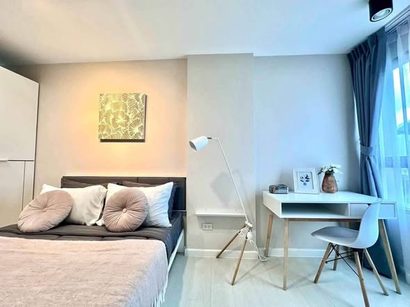 for Rent, Ready to Move In, Near Central Phuket Rent: Annual Contract: 15,000 THB/month 6-Month Contract: 17,000 THB/month Deposit: 2 mont