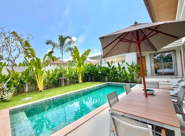 for Rent, Phuket Cherngtalay / Bangtao, Phuket 3 Bedrooms 3 Bathrooms Private Swimming Pool Private Parking Access to Fitness/Gym Fully fu