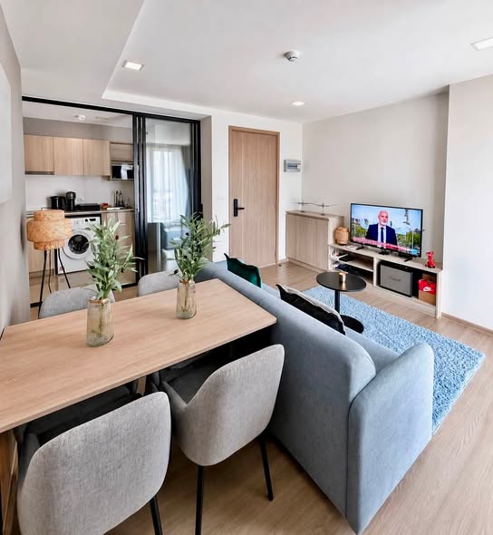 ✦ WELCOME CO-AGENT ✦ Unique 2-Bedroom Layout The Base Bukit Condo 2 Bedrooms | 2 Bathrooms 55 sq