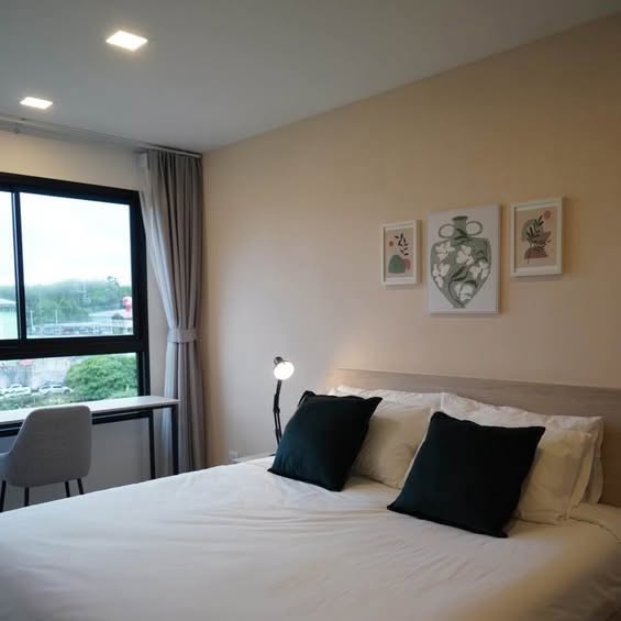 The Base Bukit 2 Bedroom near Central