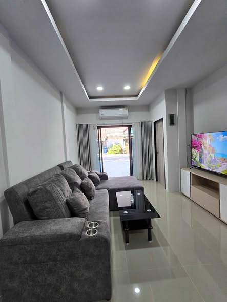 for rent near Robinson Lifestyle Chalong & Oak Meodow School