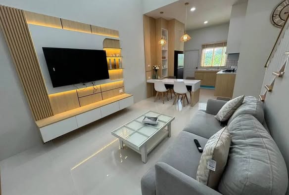 for Sale & Rent | Sri Sunthon, Phuket Located in the peaceful Modern Life Townhome community