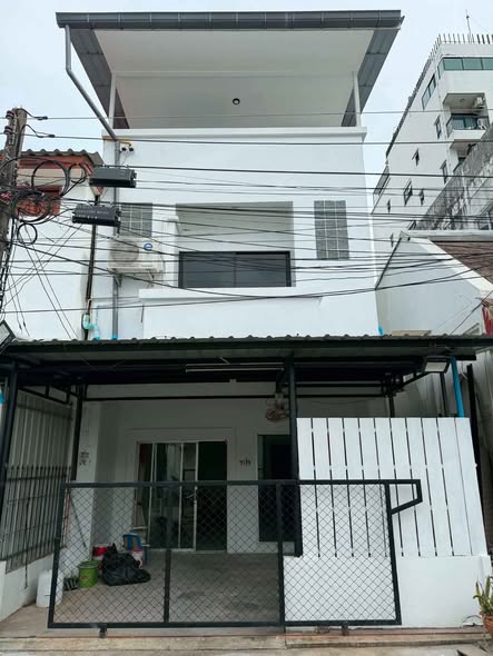 for Rent in Patong Patong | No Key Money | No Air Money A rare opportunity for both residential living and business use