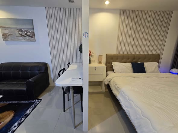 for rent / City view Location: Kathu ┏━━━━━━━━━━━━━┓ 10,000 Bath/Month - Year Contract