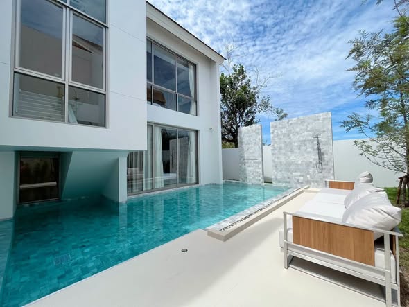 villa for renting in Bang Tao 3 bedroom house with 3