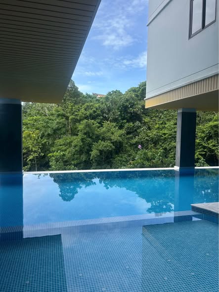 beach by walking 12000THB per month - short term only Room Features 1 Bedroom I 1 Bathroom 1 Kitchen Full facilities service, swimming pool,