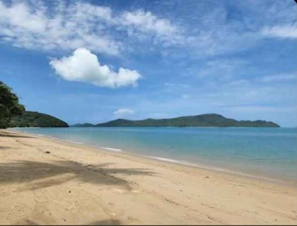 FOR RENT WATERSIDE C9 & C10 – PANWA Soi Ao-Yon Khaokhad, Wichit RENTAL PRICE (Annual Contract) • C9: 135,000 THB / Month • C10: 145,000 TH