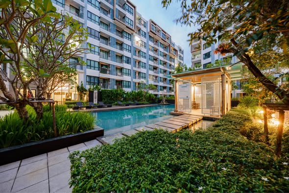 Prime Location Cross the street from Central Phuket Room Details • 1 Bedroom, 1 Bathroom • Size: 30