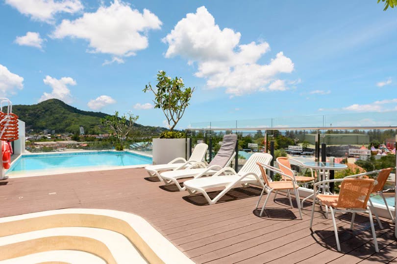Quick sale hot deals 🔥🔥🔥🔥 Fantasea Condo Kamala 📍 Prime Location, Kamala – only 15 minutes’ walk to the beach ✨ Brand New – Never