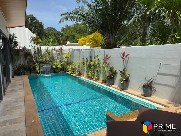 for Rent 55,000 Thb per month with 1 year contract Rawai, Saiyuan Features: • 2 Bedrooms • 2 Bathrooms • Bath Tub • Towels and Linens set