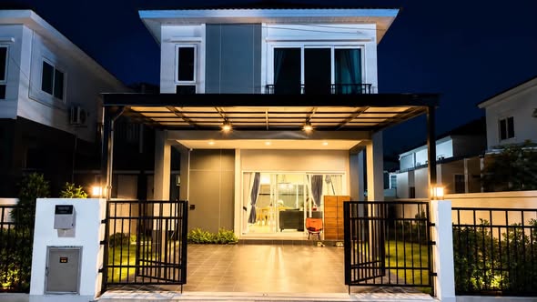 SCHOOL RUNS JUST GOT EASIER Modern Family Home Near BCIS ONLY 55,000 THB/month SUPALAI BELLA | WICHIT, PHUKET Looking for a comfortable fami
