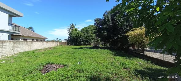 utos al centro beach cabarete Precio; 100,000 dólares, negociable. Metros; salen a 117, dólares el metro. Si tienes en mente tu sueño me tir