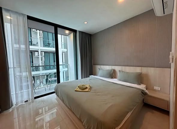 3 km) - Central Patong (3 kms) - Makro Patong (4 kms) 1 Bedroom (40 sq