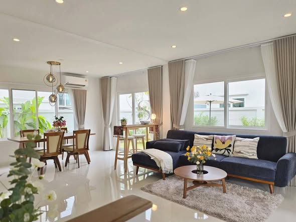 ️ 📍 Baan Phon-Bangjo Furnished & stylishly decorated house with 3 bedrooms, 2 bathrooms, and a garden