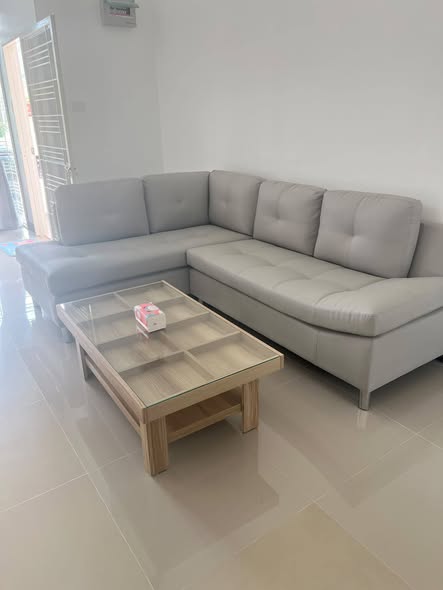 for Rent – Ratsada, Phuket Comfortable, fully furnished home available for a 1-year lease in a highly convenient location behind IKEA, off