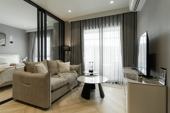The Title Legendary Bang Tao – Premium 1-Bedroom Apartment Just 5 Minutes from the Beach Modern 40 sqm apartment in the brand-new premium re