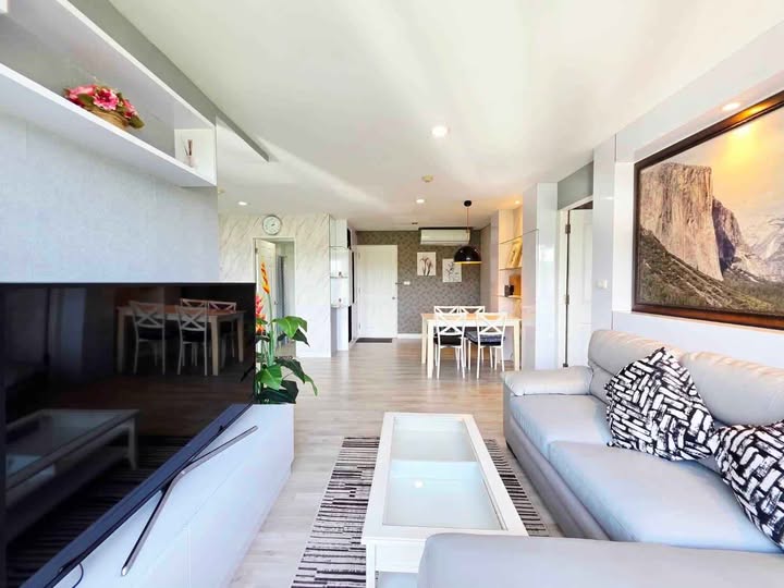 For Rent / For Sale 🏢 📍 Prime Location in Kathu, Phuket ✨ 2 Bedrooms | 2 Bathrooms ✨ Building A, 6th Floor ✨ Comfortable living space in