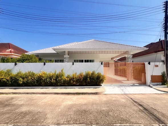 for Rent in the Heart of Phuket Available from 1 August, 2026