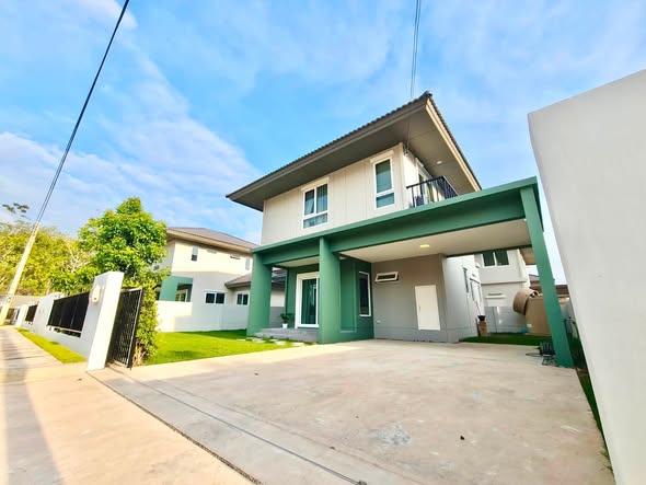 Now Property Details • 4 Bedrooms • 3 Bathrooms • 2 Parking Spaces • Land Area: 58 sq