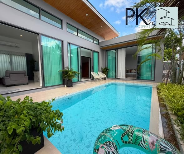 for Rent – Rawai, Phuket Luxury Pet-Friendly Pool Villa Location: Rawai, Phuket Rent: 90,000 THB/month Pet Friendly Property Details 3 Bed