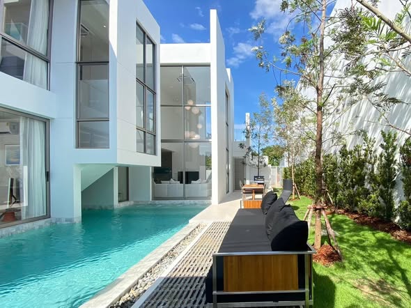 House for renting in Bang Tao -3 bedroom house with 3