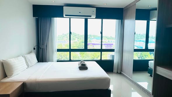 for Rent | Utopia Central Rental Rates • Yearly contract: 14,000 THB / month • 6-month contract: 15,000 THB / month • 3-month contract: 18