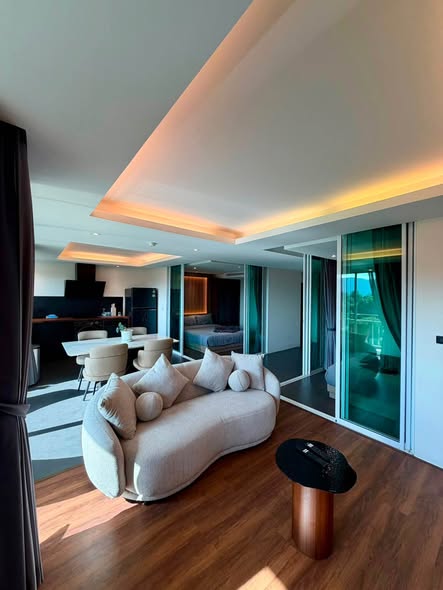 MODERN CONDO WITH SEA & MOUNTAIN VIEW – AO NANG 80 sqm condo on the 8th floor, fully furnished and ready to move in, offering beautiful sea