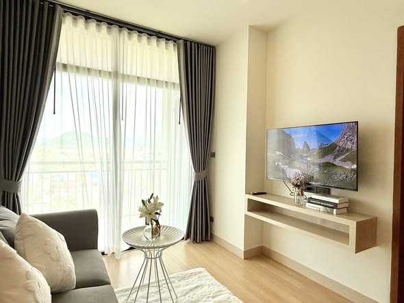 for Rent at Sugar Palm Residence Available Now Rental Price: ฿20,000/month (12-month contract) ฿22,000/month (6-month contract) ฿25,000/mo