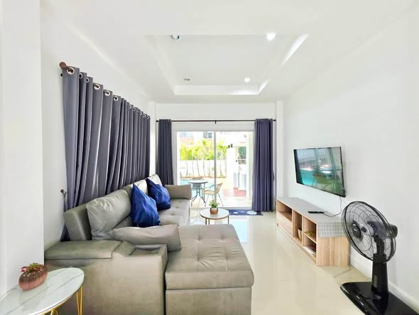 for Rent in Pa Klok | Near Robinson Lifestyle & Boat Lagoon 45,000 THB/month Ready to Move In Property Details • 3 Bedrooms | 2 Bathrooms