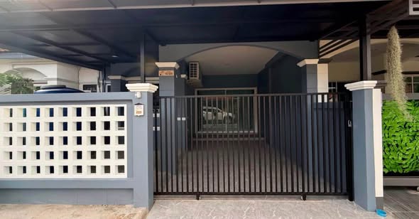 for Rent Convenient Location – Move-in Ready