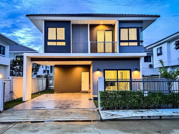 Enjoy peaceful family living in this beautifully maintained Supharit House Model at Supalai Lake Ville Phuket