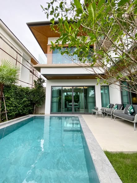 Winny Property внесла вклад в альбом: 3 Bed Room New Luxury Villa/Near by Laguna