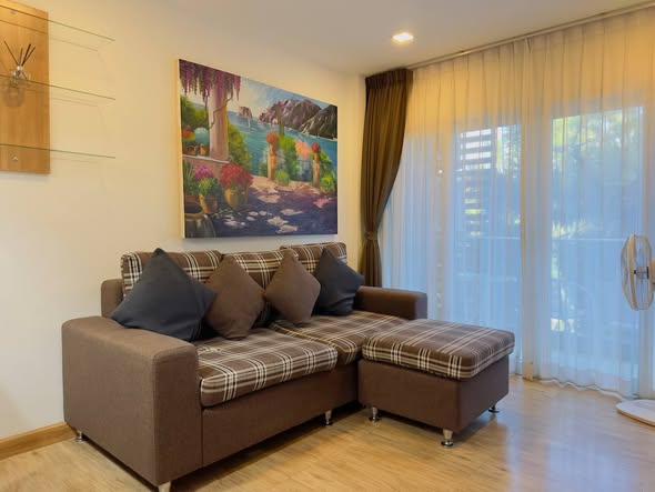 FOR RENT — Spacious 1-Bedroom Apartment | 650m from Nai Harn Beach, Phuket Live the island dream in this generous, well-appointed apartmen