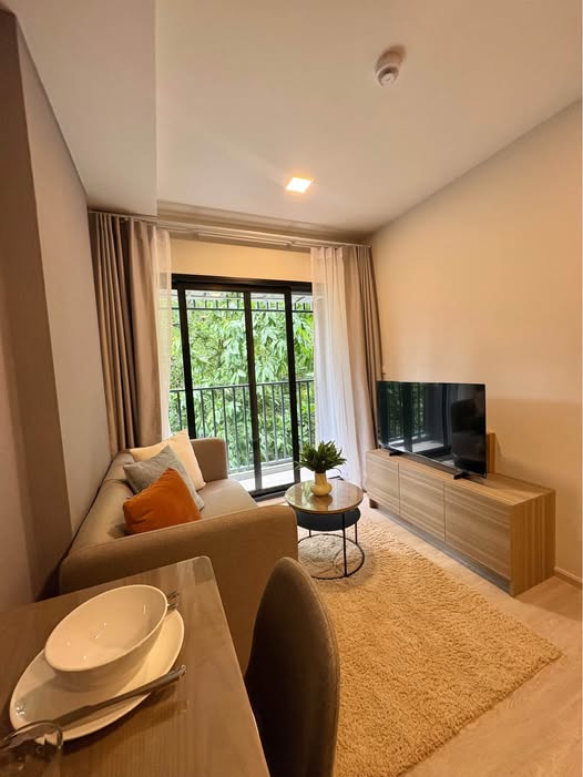 available — please DM for details Perfect for professionals, couples, or anyone looking for a stylish home in one of Phuket’s most desirabl