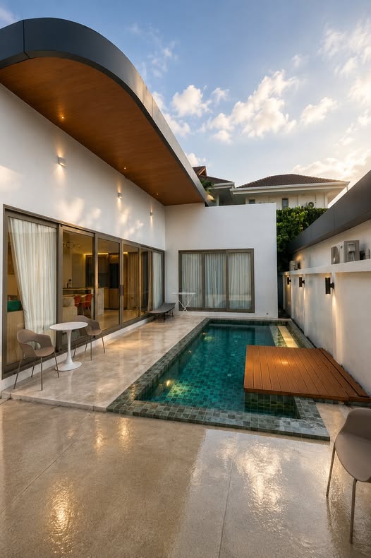 Unique Villa | 2-Bedroom Private Pool Villa 95,000 THB / Month 1-Year Contract Short-term rental available upon request Baan Bua, Raw
