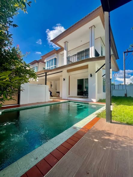 for Rent in Pa Klok Property Features * 1 Year: **THB 45,000/month** **2-month security deposit** Available for both short-term and long-t