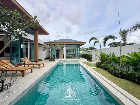 FOR RENT • Brand New Pool Villa Located in Quiet Area, Paklok Phuket Special Price for Low Season: 100,000 THB/Month (1-Year Contract) Ter